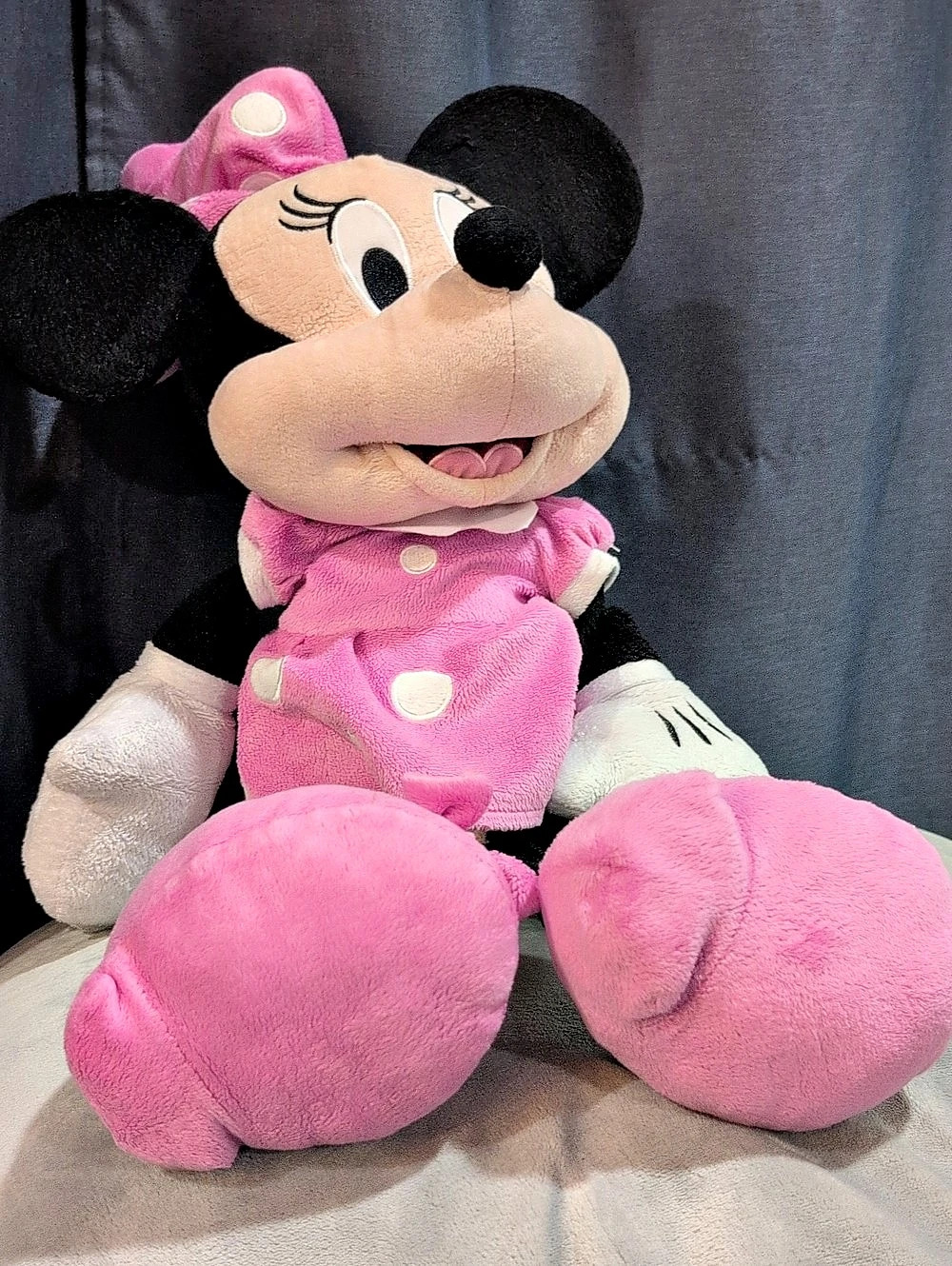 Disney Minnie Mouse Pink Polka Dot Plush Toy